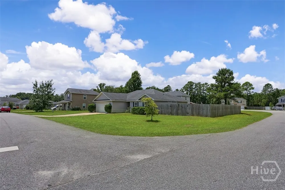 43 Farrington Circle Guyton, GA 31312