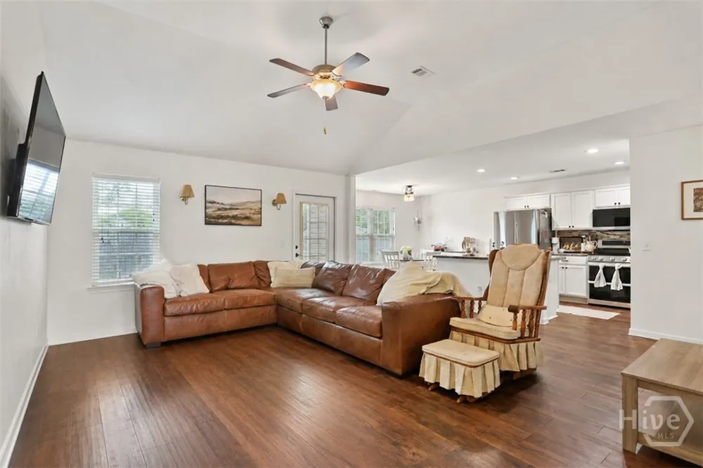 43 Farrington Circle Guyton, GA 31312