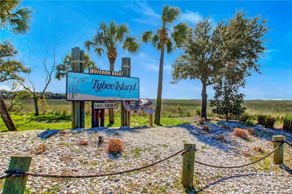 9 17th Place #7A Tybee Island, GA 31328