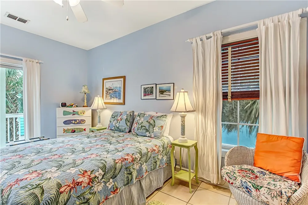 9 17th Place #7A Tybee Island, GA 31328