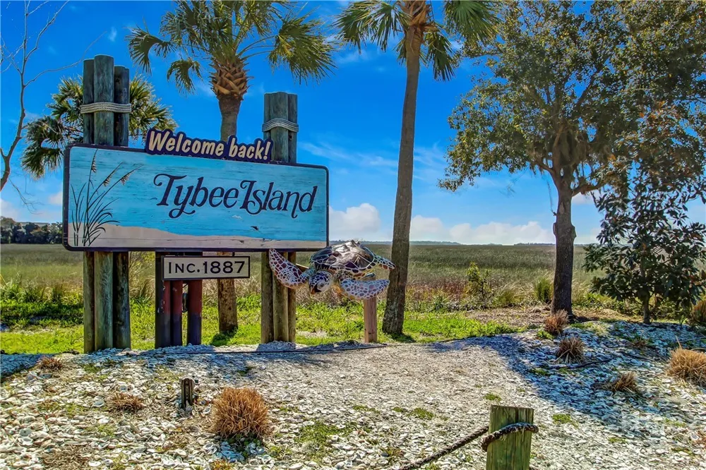 9 17th Place #7A Tybee Island, GA 31328
