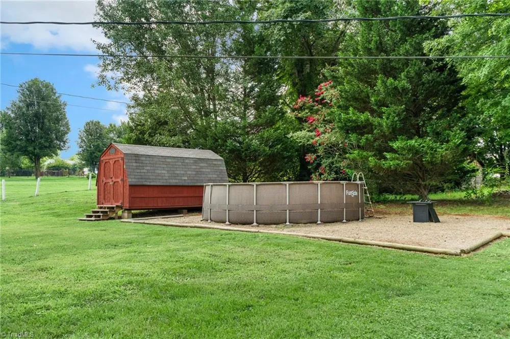 141 Lowell Street Lexington, NC 27295