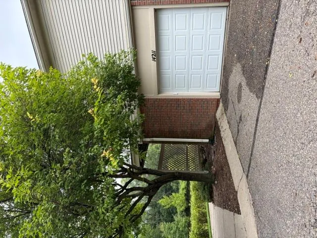 14211 CHESAPEAKE CIRCLE Commerce Charter Township, MI 48390