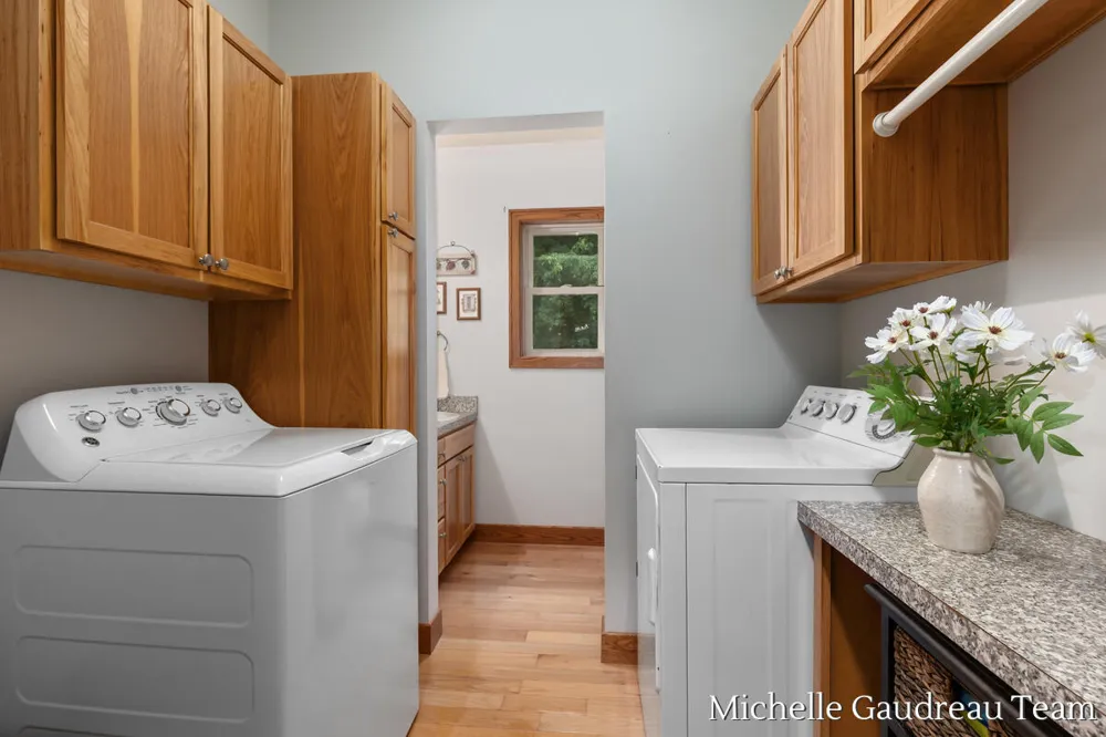 6244 Black Creek Drive Irving Township, MI 49333