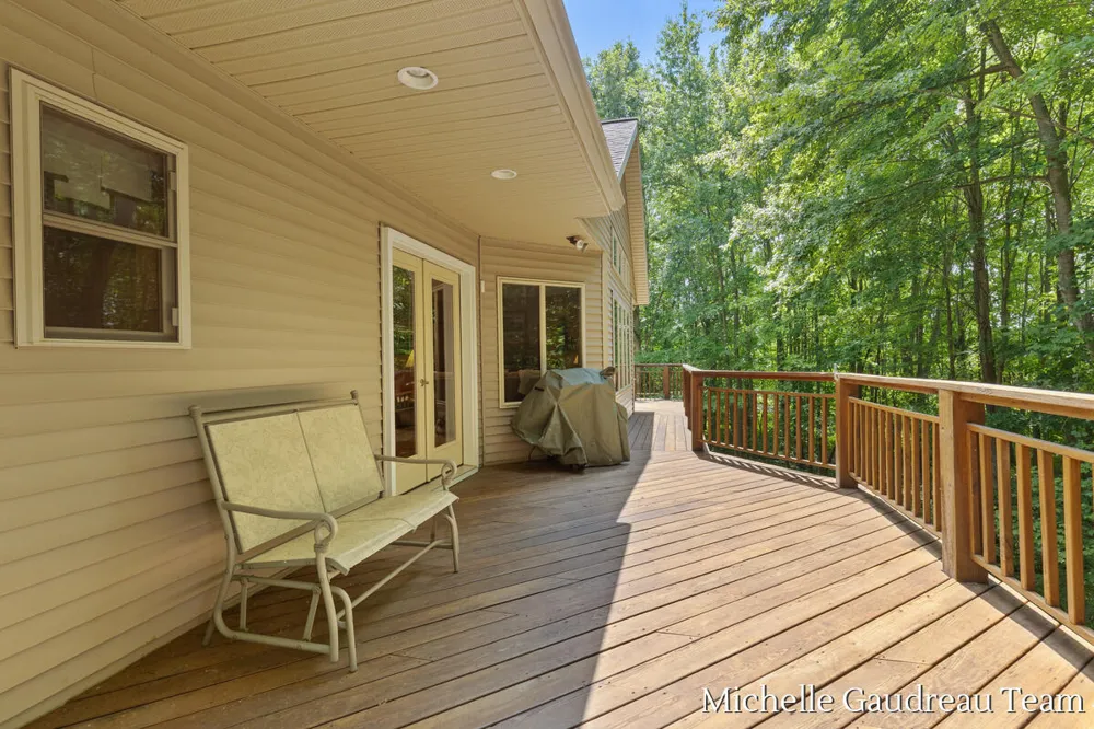 6244 Black Creek Drive Irving Township, MI 49333