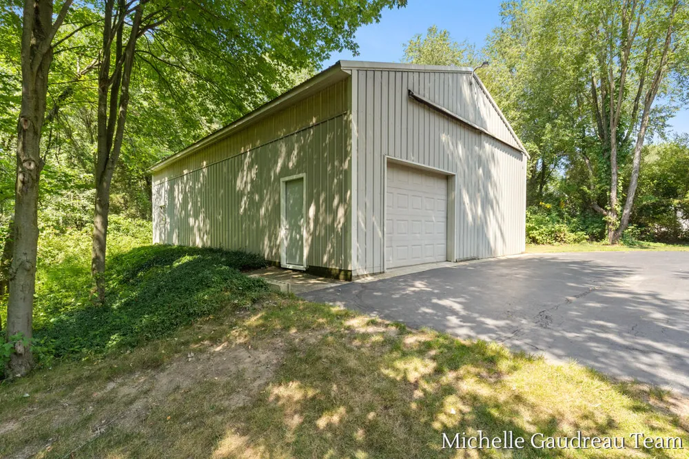 6244 Black Creek Drive Irving Township, MI 49333