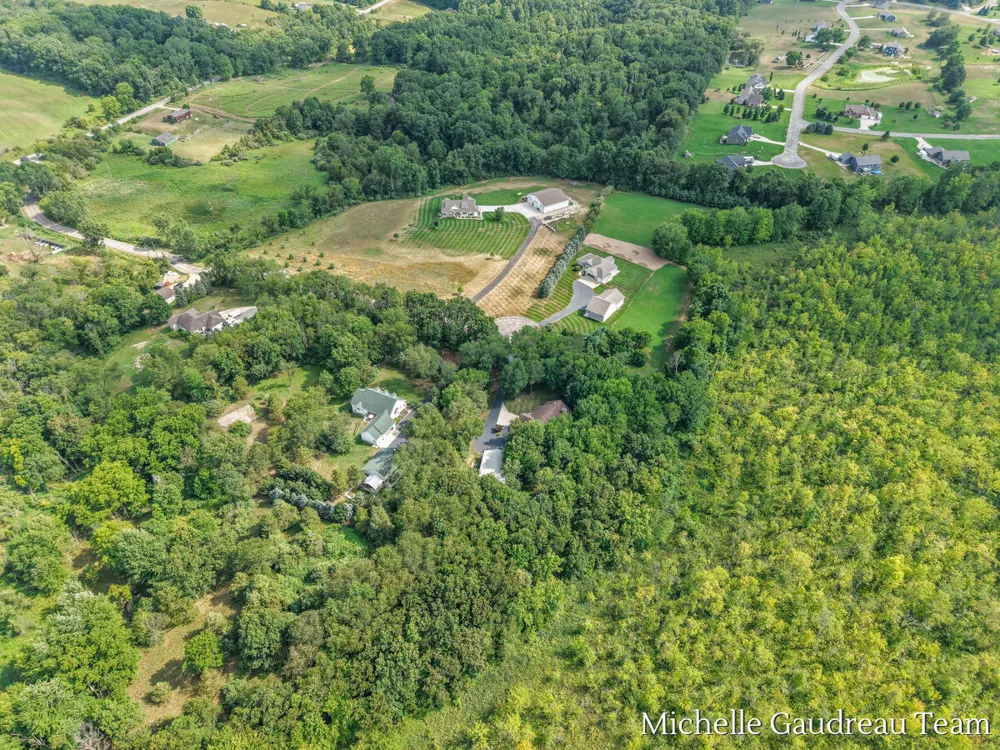 6244 Black Creek Drive Irving Township, MI 49333