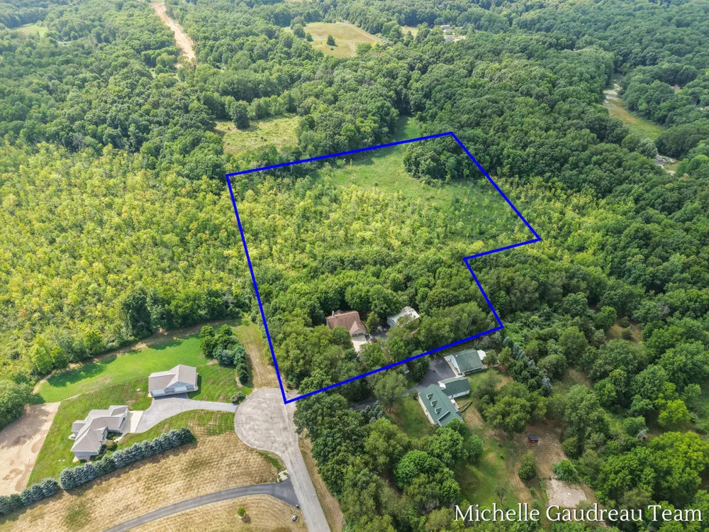 6244 Black Creek Drive Irving Township, MI 49333