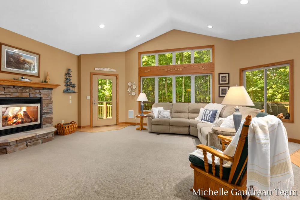 6244 Black Creek Drive Irving Township, MI 49333