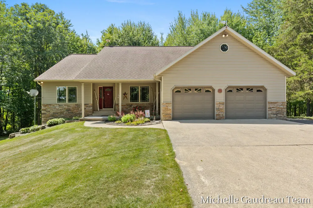 6244 Black Creek Drive Irving Township, MI 49333
