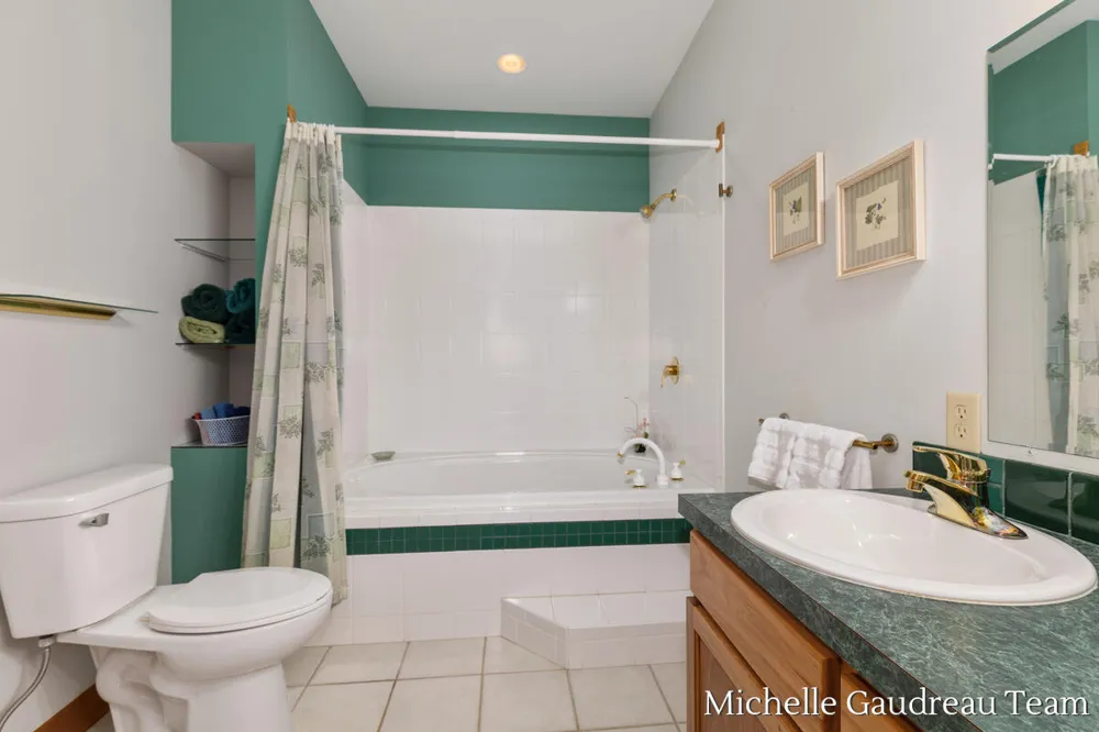 6244 Black Creek Drive Irving Township, MI 49333