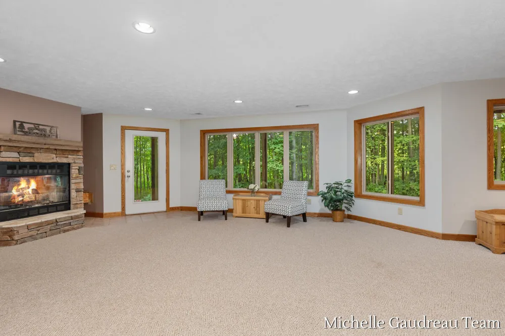 6244 Black Creek Drive Irving Township, MI 49333