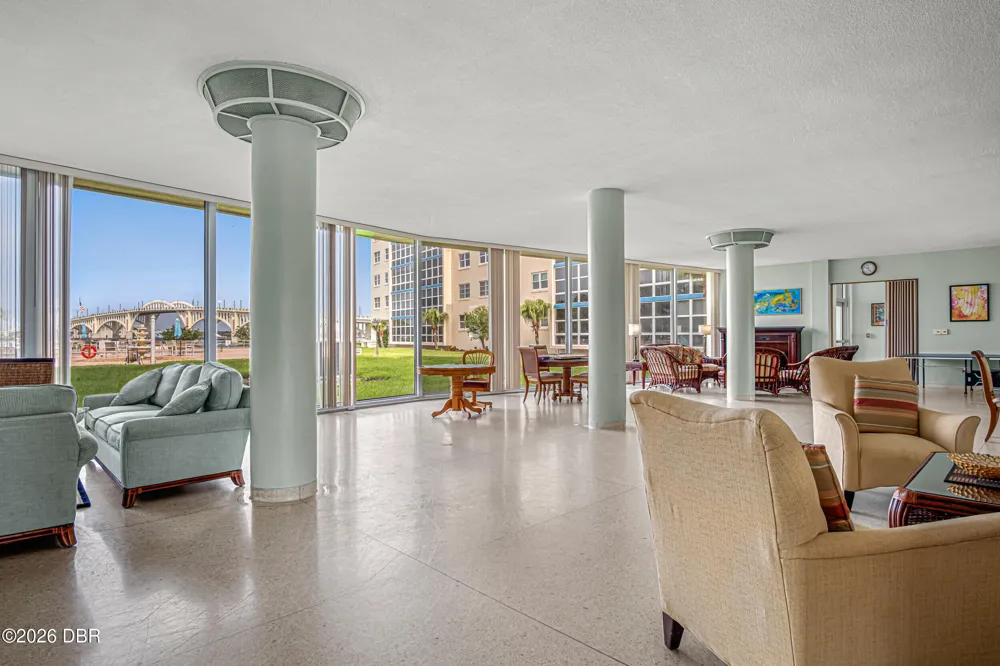 1224 S Peninsula Drive #514 Daytona Beach, FL 32118