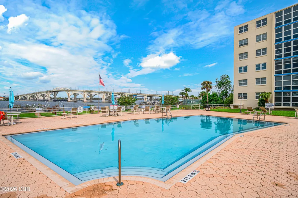 1224 S Peninsula Drive #514 Daytona Beach, FL 32118
