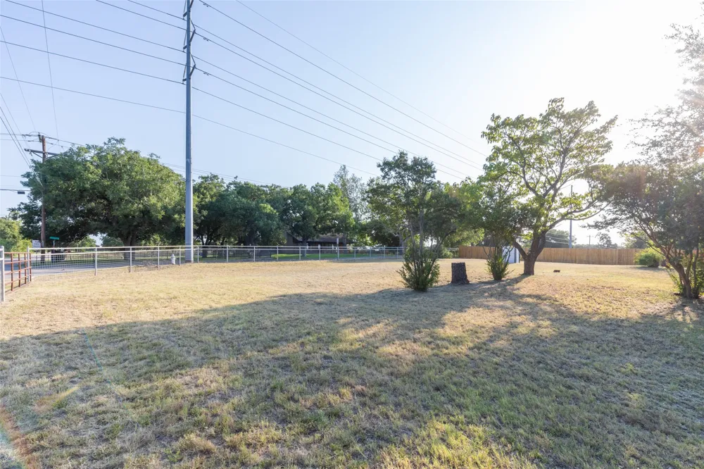 821 Cherry Lane Clyde, TX 79510