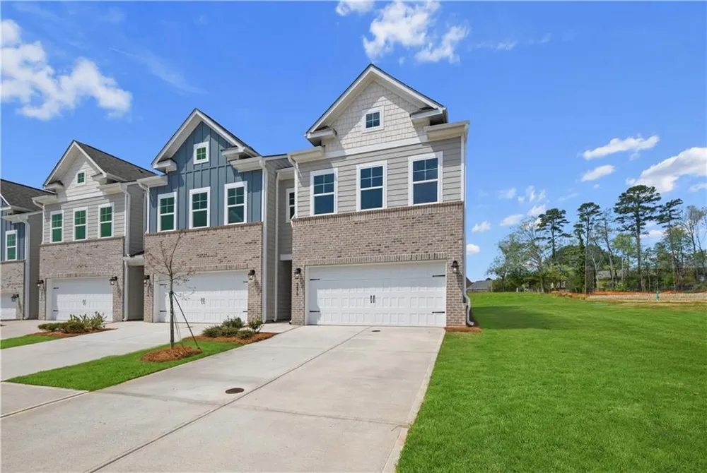 3659 Donovan Circle Loganville, GA 30052
