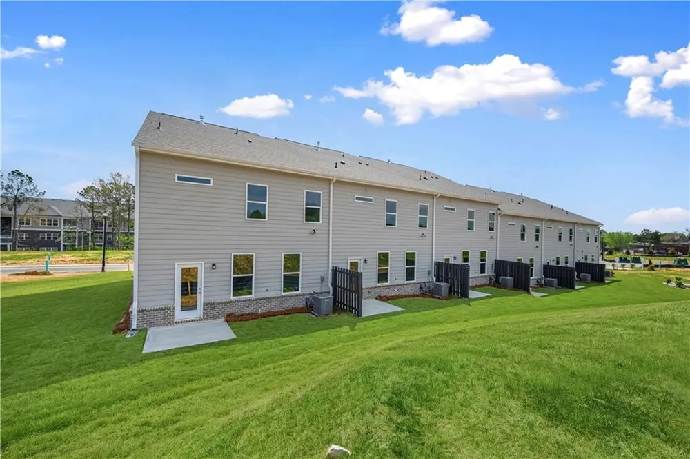 3659 Donovan Circle Loganville, GA 30052