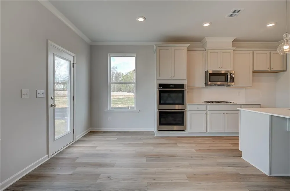 3659 Donovan Circle Loganville, GA 30052