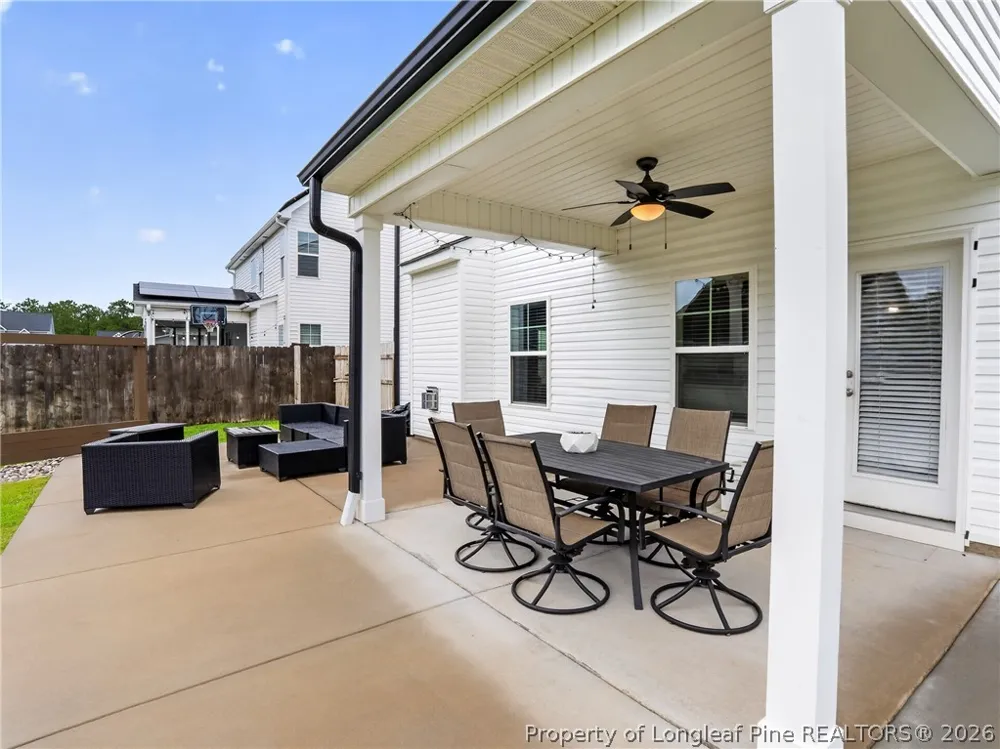 162 Verdmont Drive Raeford, NC 28376