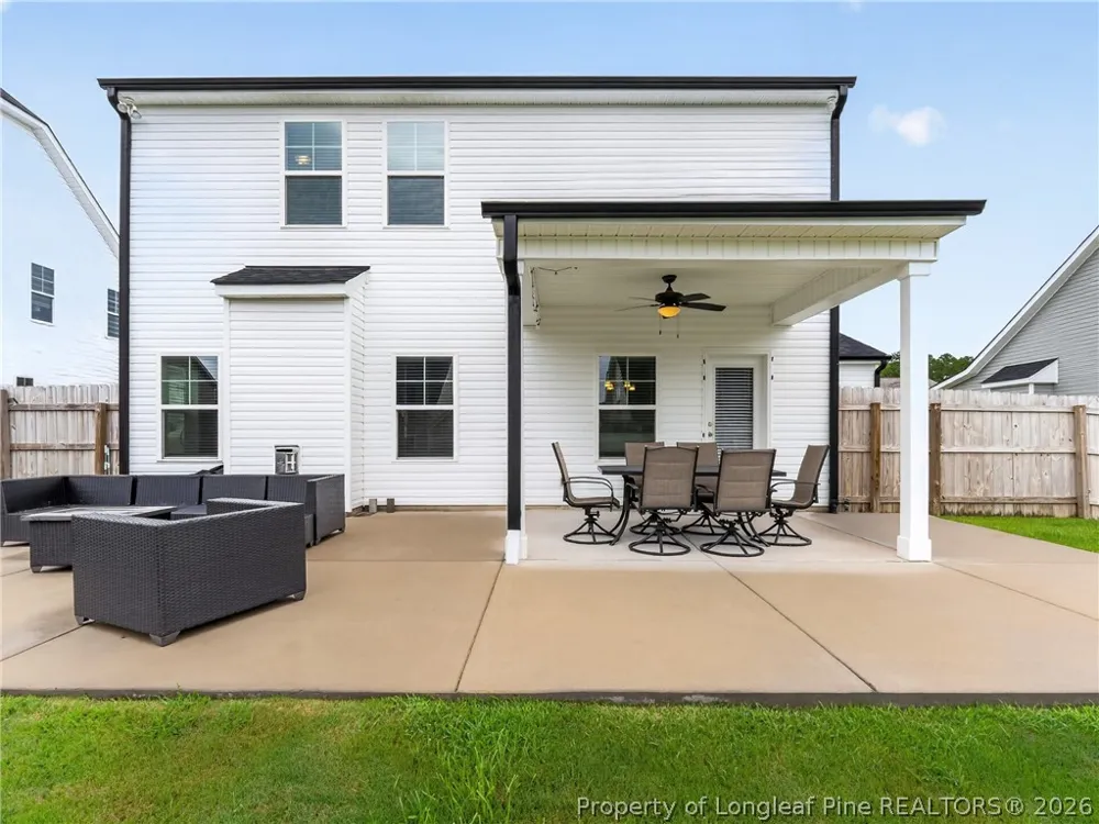 162 Verdmont Drive Raeford, NC 28376