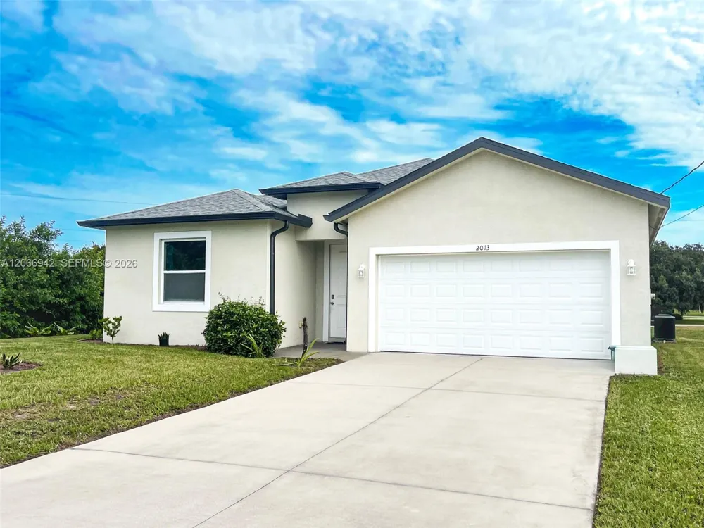 2013 Odessa Circle La Belle, FL 33935