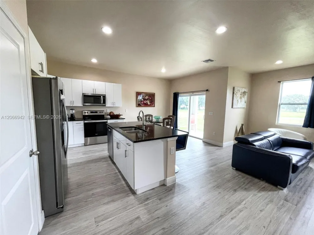 2013 Odessa Circle La Belle, FL 33935