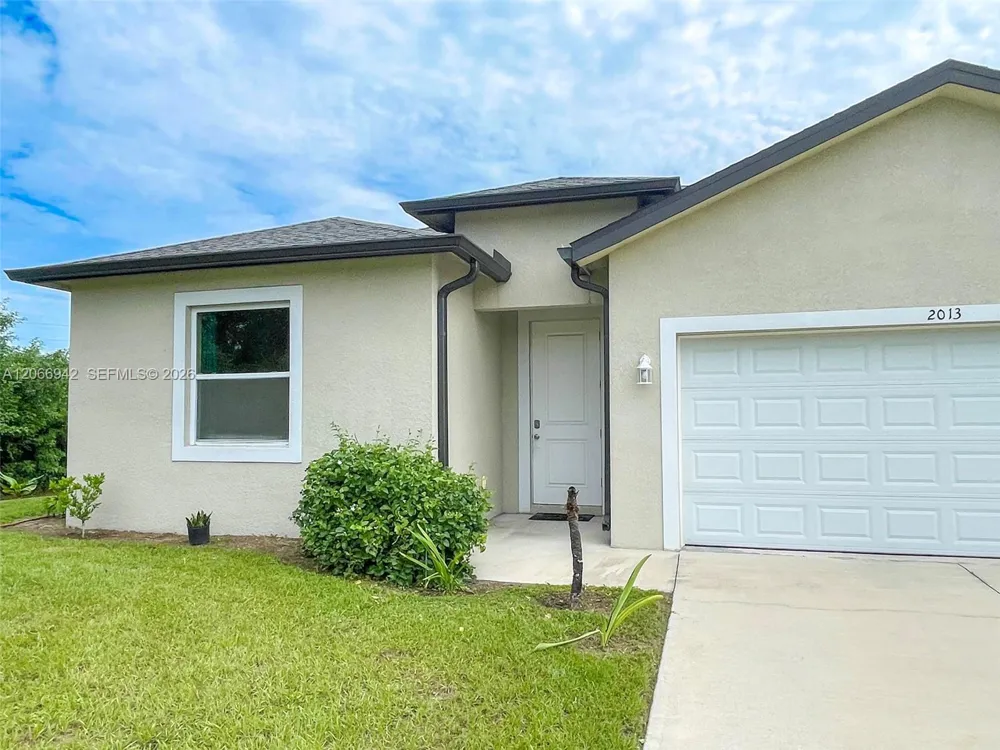 2013 Odessa Circle La Belle, FL 33935