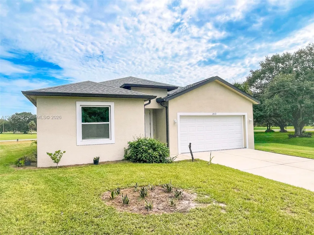 2013 Odessa Circle La Belle, FL 33935
