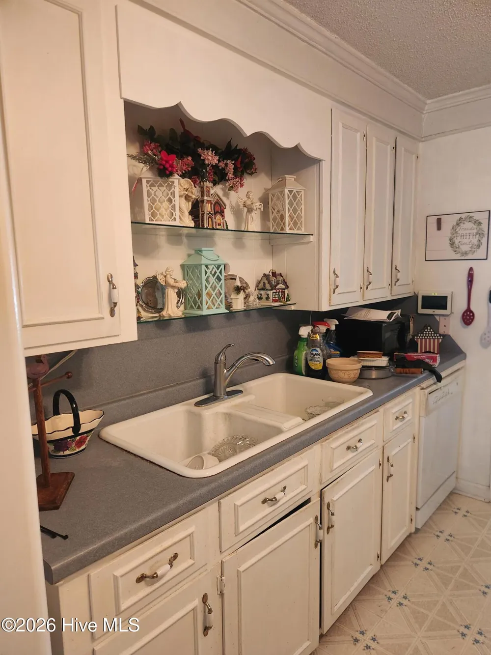103 Ellison Drive Washington, NC 27889