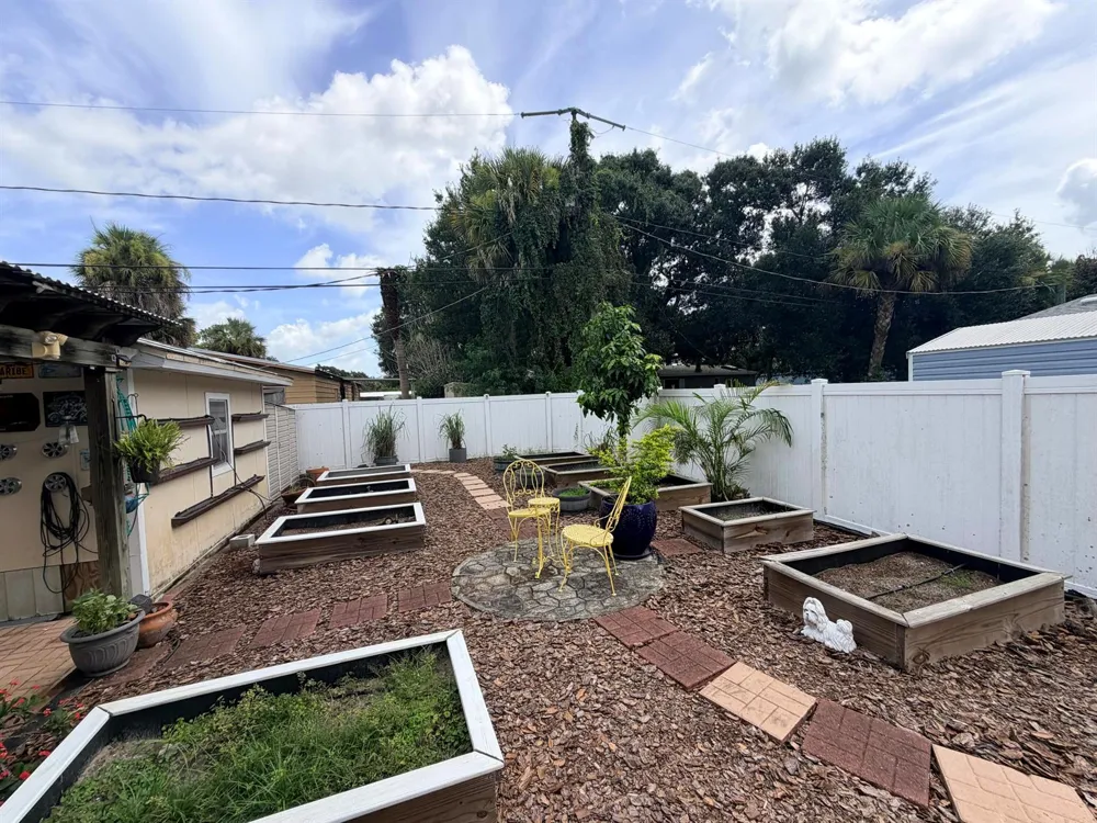5192 AMY LANE Fort Pierce, FL 34946