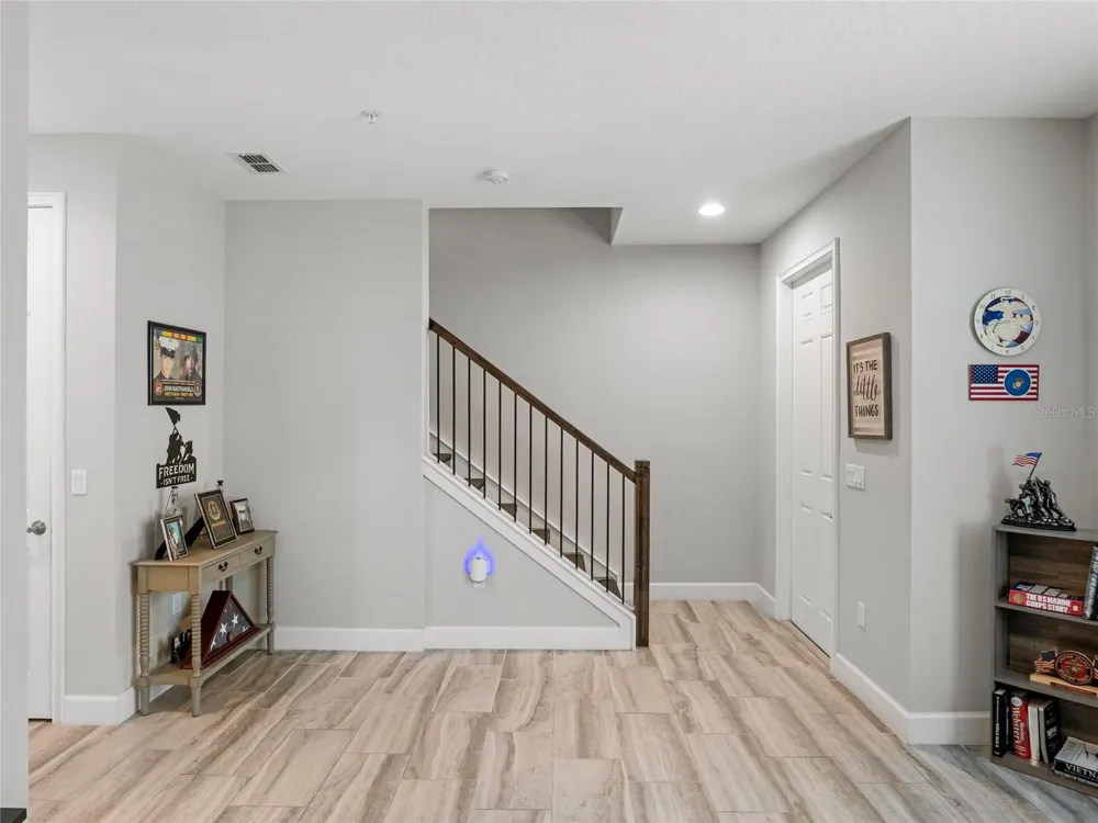 1483 LAKE GEORGE DRIVE Lake Mary, FL 32746
