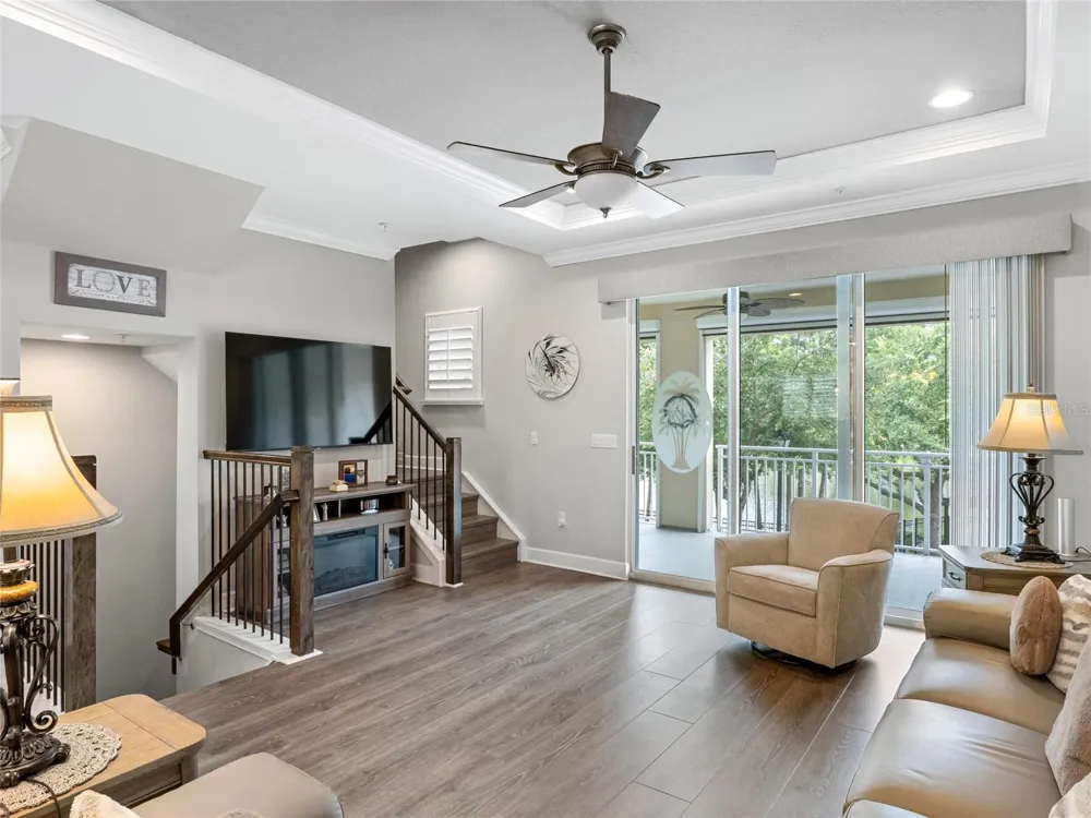 1483 LAKE GEORGE DRIVE Lake Mary, FL 32746