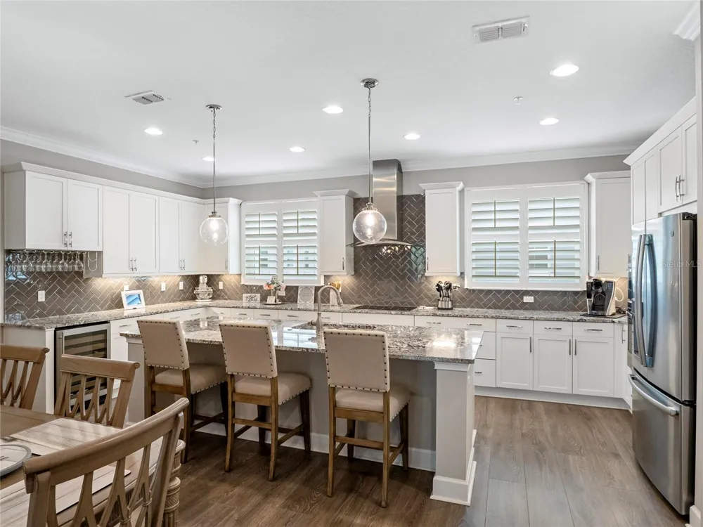 1483 LAKE GEORGE DRIVE Lake Mary, FL 32746
