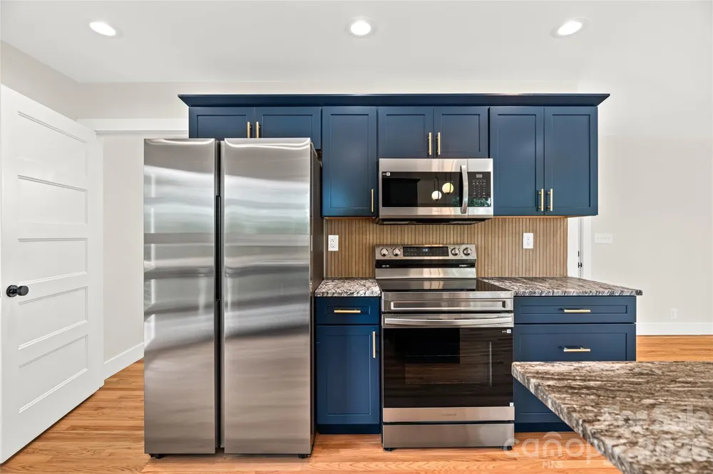 155 Oak Terrace Arden, NC 28704