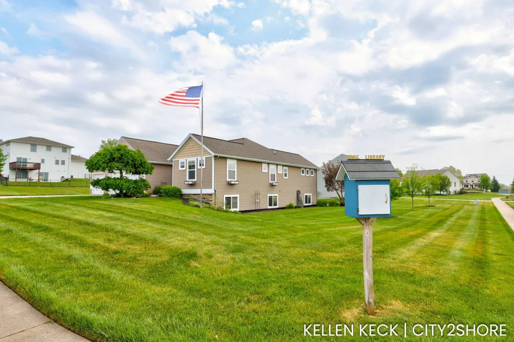 7786 Thornburst Court SE Byron Center, MI 49315