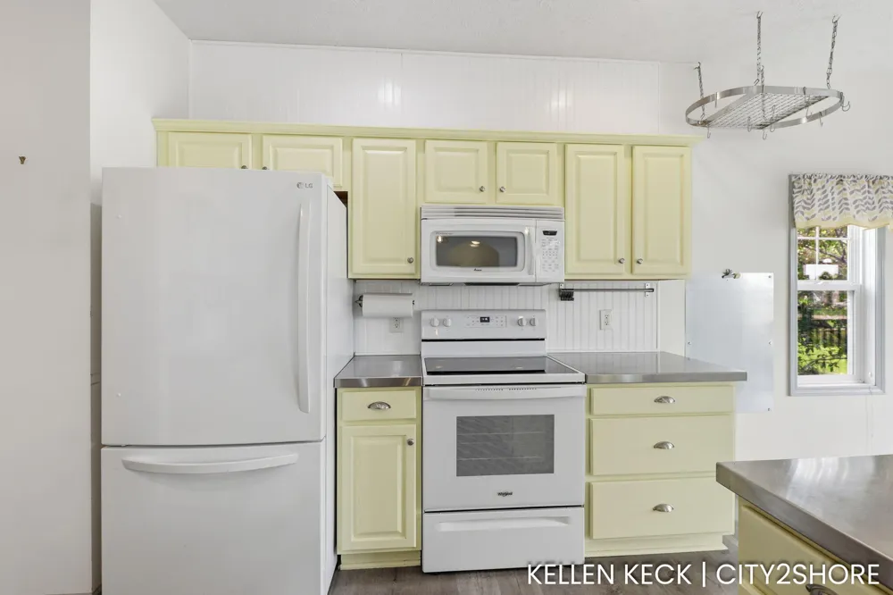 7786 Thornburst Court SE Byron Center, MI 49315