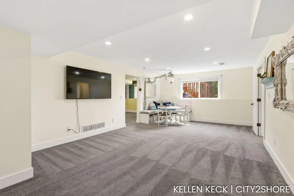 7786 Thornburst Court SE Byron Center, MI 49315