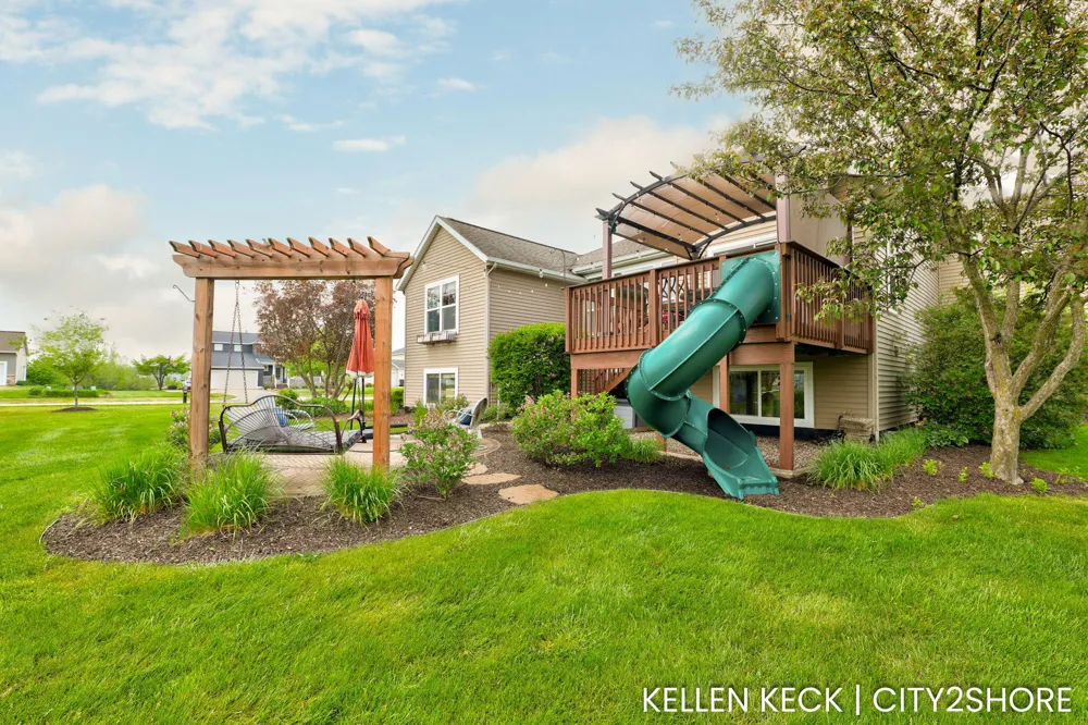 7786 Thornburst Court SE Byron Center, MI 49315