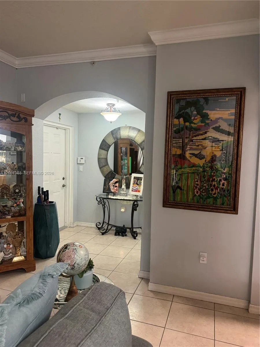 8826 W Flagler St #115 Miami, FL 33174