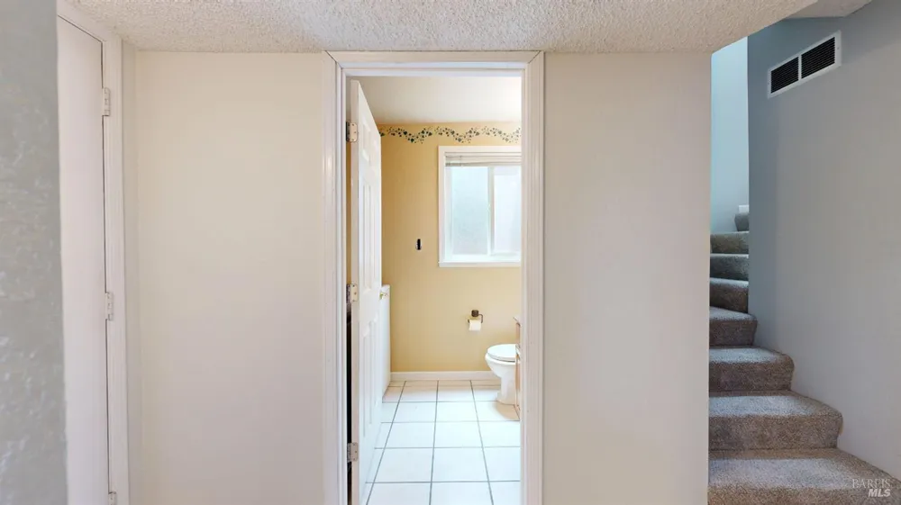 4571 Harbor Lane Rohnert Park, CA 94928