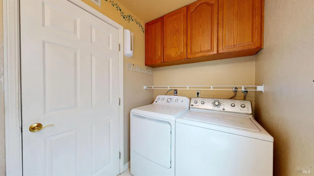 4571 Harbor Lane Rohnert Park, CA 94928
