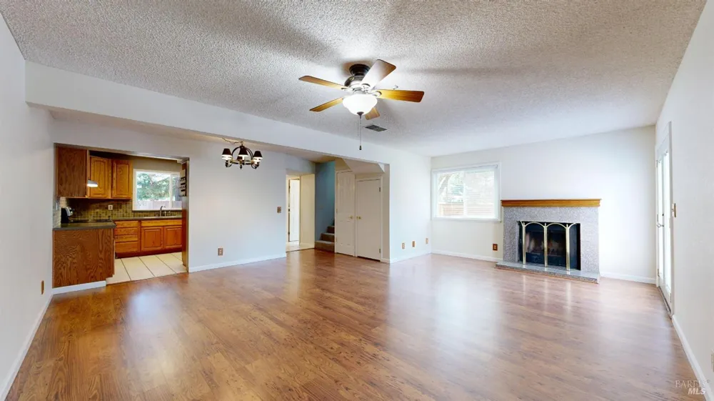 4571 Harbor Lane Rohnert Park, CA 94928
