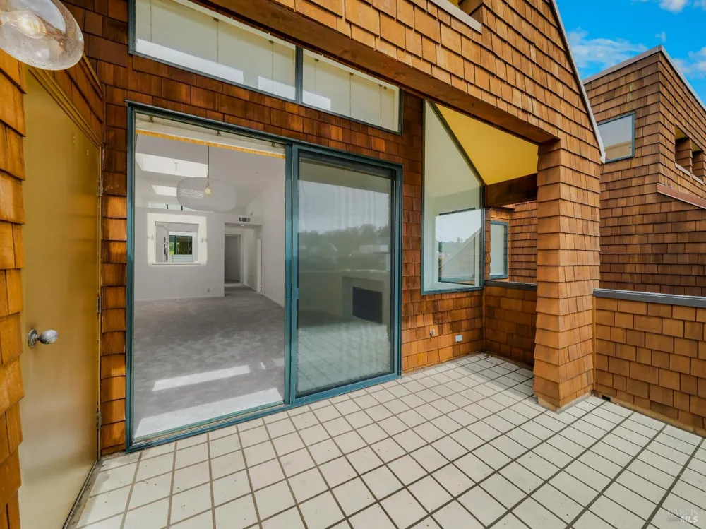 34 Lagoon Vista Tiburon, CA 94920