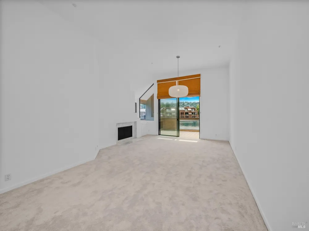 34 Lagoon Vista Tiburon, CA 94920