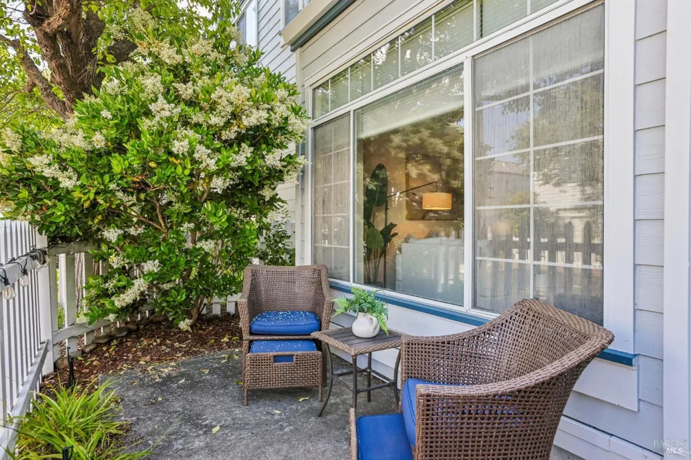 326 Commodore Drive Richmond, CA 94804