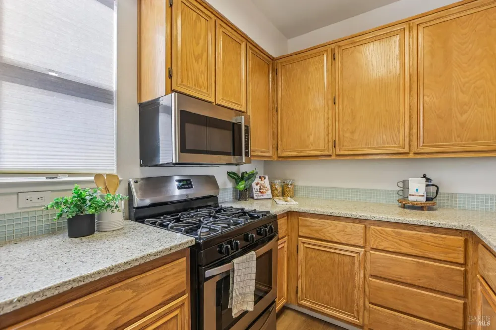326 Commodore Drive Richmond, CA 94804