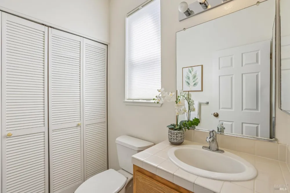 326 Commodore Drive Richmond, CA 94804