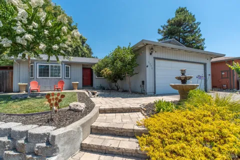 2342 Baggett Court
