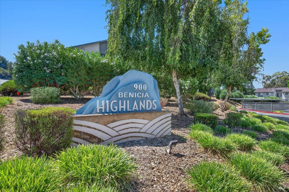 900 Cambridge Drive ##30 Benicia, CA 94510