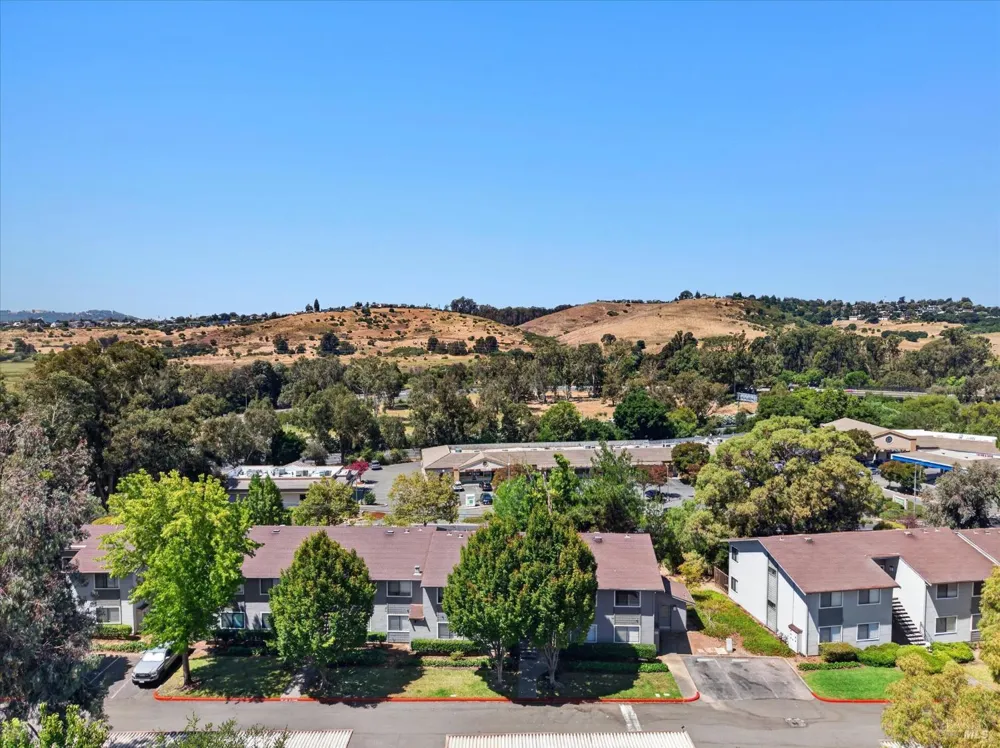 900 Cambridge Drive ##30 Benicia, CA 94510
